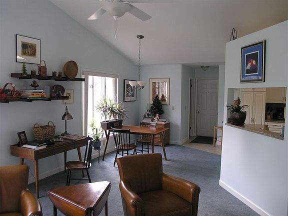 5th image of 11691 Hawthorne Glen Dr