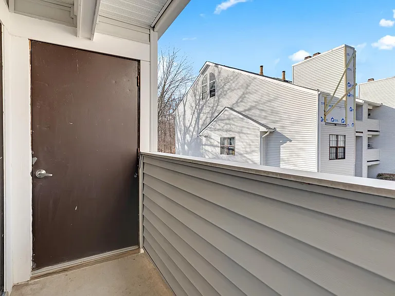 1639 Carriage House Ter #C — Photo 15