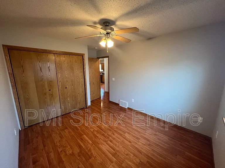 4829 S Wilson Ave — Photo 13