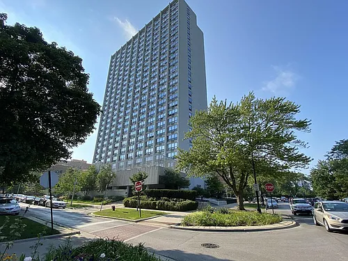 5100 N Marine Dr #18G Photo 1