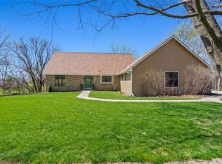 5802 Lackman Rd, Shawnee, KS 66217