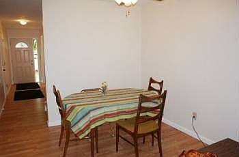 5th image of 69 Meadowlark Dr