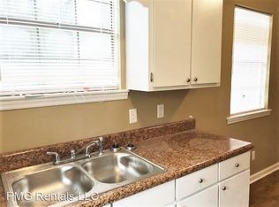 200 Ridgewood Dr, Statesboro, GA 30458