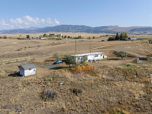 4th image of 23 Holdsworth Rd