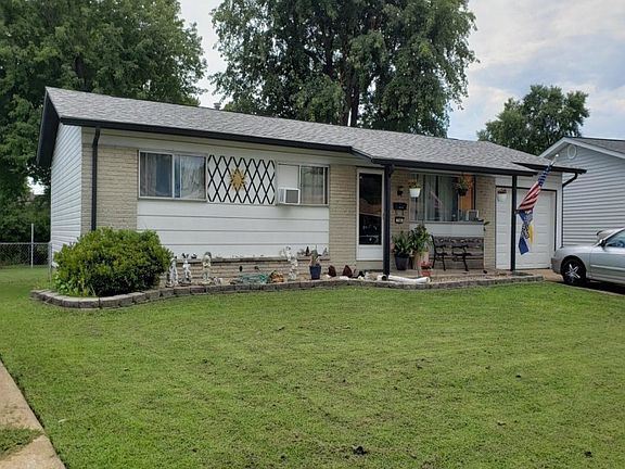 3rd image of 504 Haventree Dr