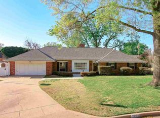 2404 Meadowbrook St, Ponca City, OK 74604