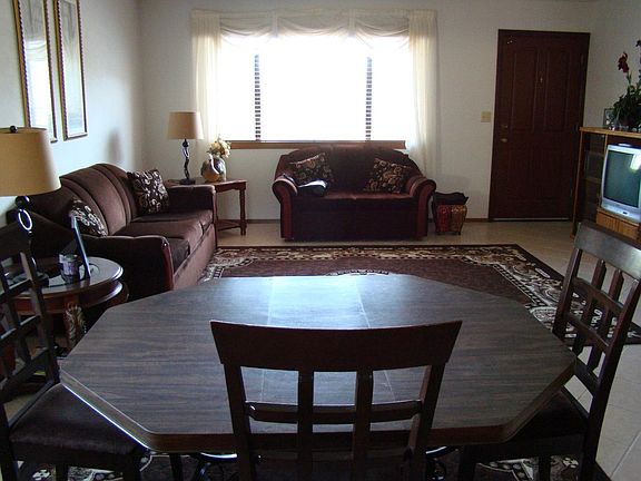 3rd image of 63 Arroyo Dr