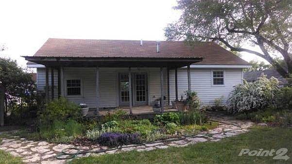 114wlincolnbackyard