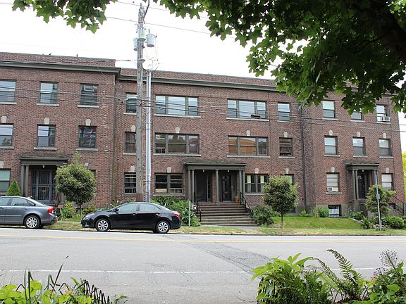 2nd image of 1136 13th Ave APT 303