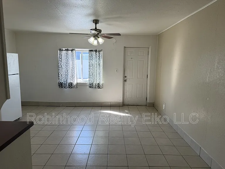 176 S 4th St #2 — Photo 8