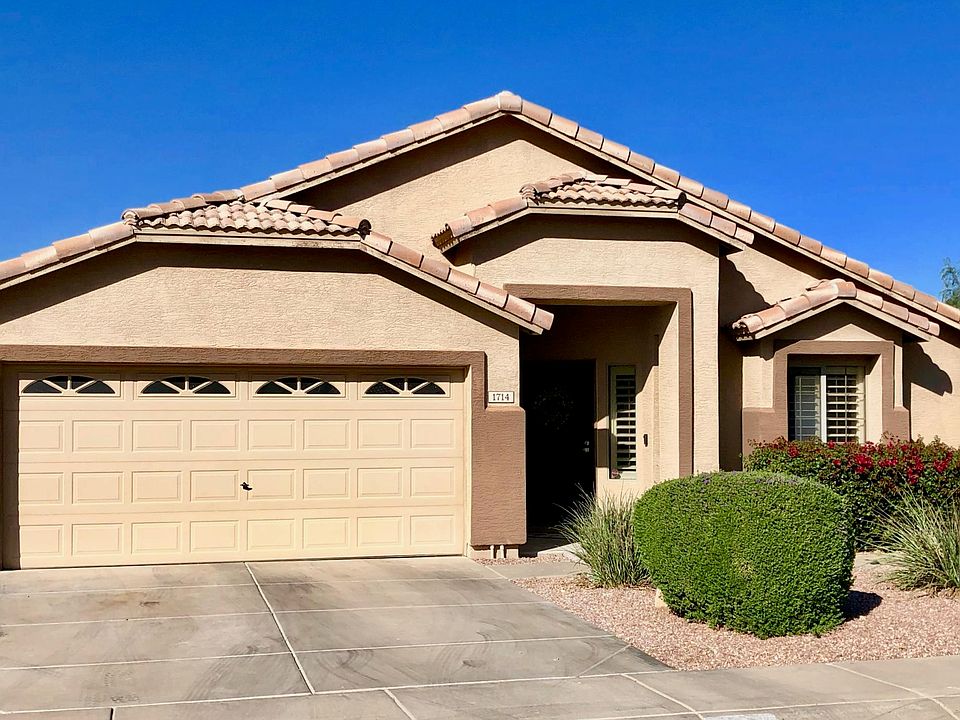 1st image of 1714 E Desert Ln