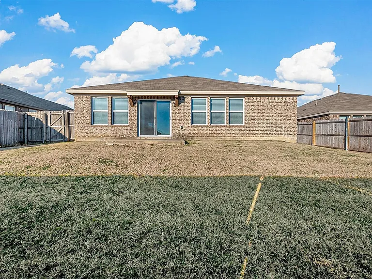 4620 Elderberry St — Photo 17