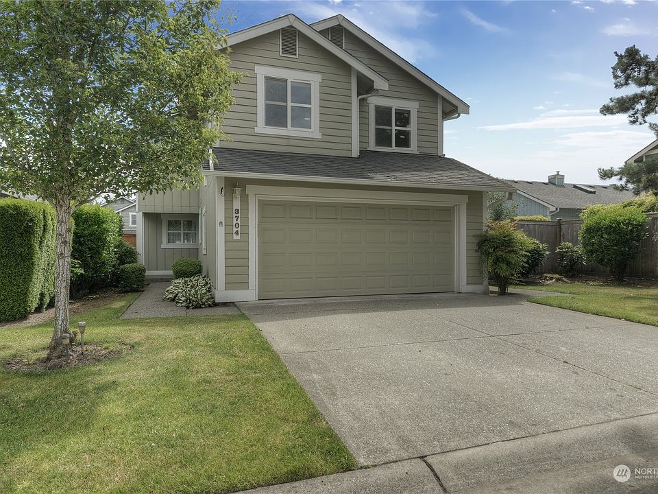 1st image of 3704 Derby Lane SE