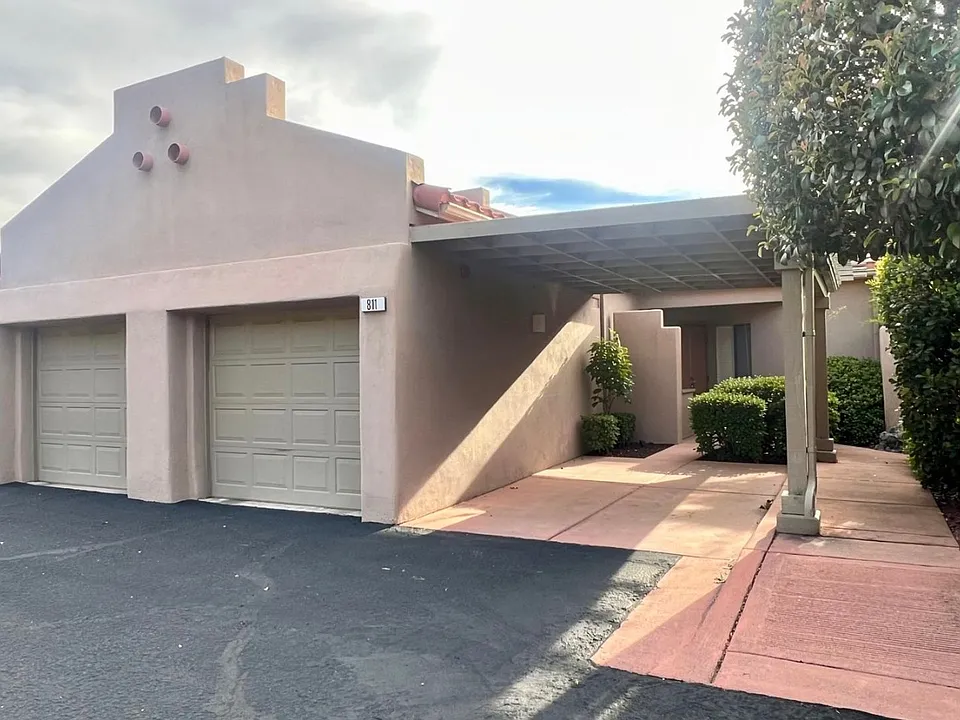 811 Dusty Rose Dr