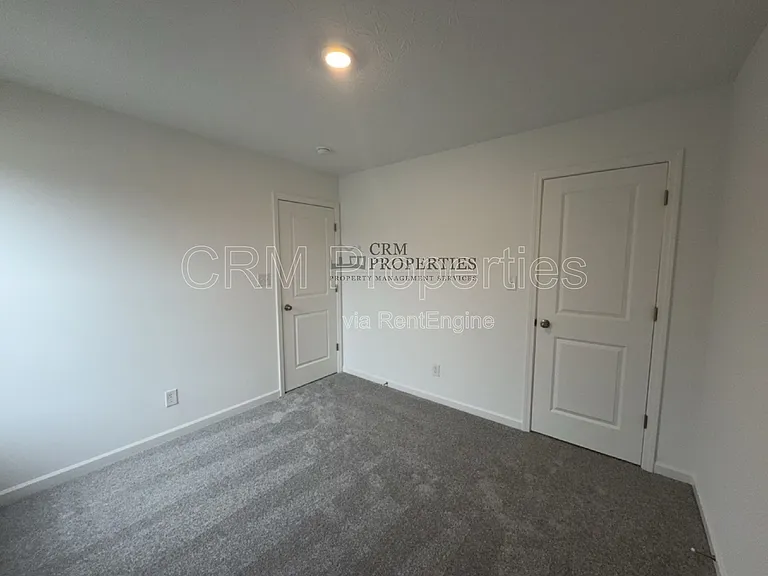 809 Oyster Bay Dr — Photo 15