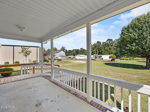 4th image of 195 Calabash Road NW