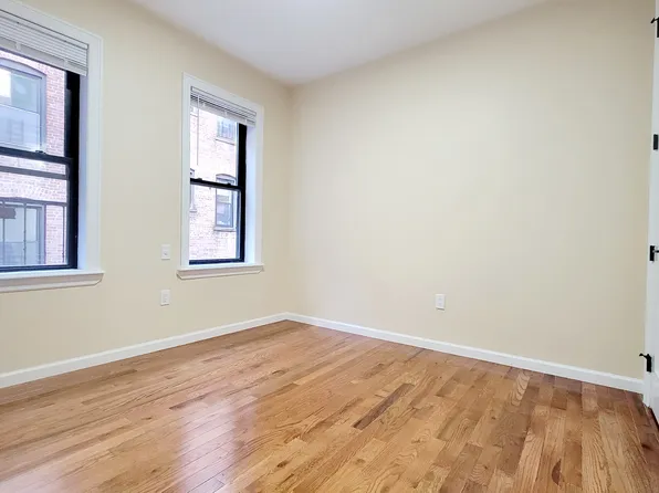 2703 Kennedy Boulevard image 7 of 11