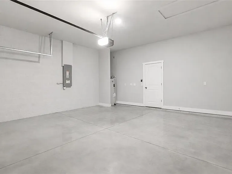 870 Columbia St — Photo 42