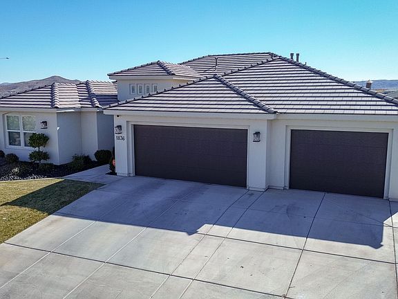 2nd image of 1836 E Mokaac Wash Dr