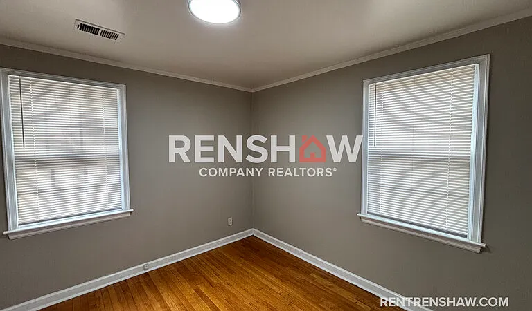 1065 Larry Ln — Photo 5