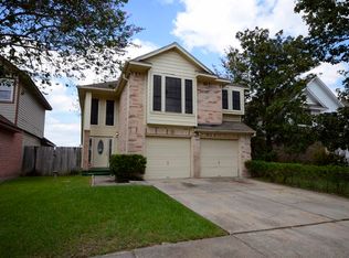 4426 Hidden Trace Ct, Houston, TX 77066