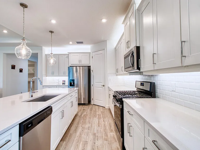 10407 SW Aquila Way — Photo 16