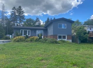 13 Yonge St S, Huntsville, ON P1H1W7