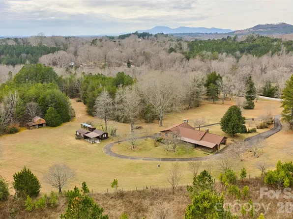 591 Landrum Rd, Columbus, NC 28722