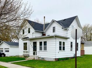 209 N Main St, Danube, MN 56230