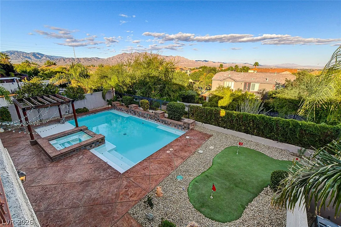 4 bed, 3.5 bath, 3529 sqft, $4,295 — Photo 1