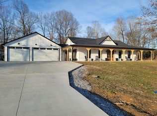 37 Sawgrass St, Benton, KY 42025