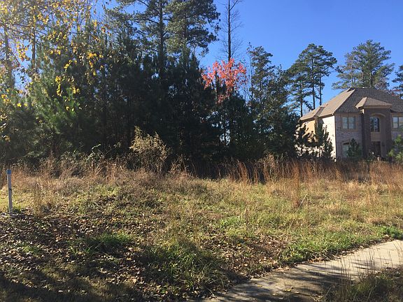 3rd image of 1553 Bordeaux Ln