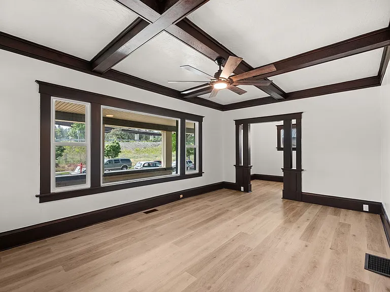 2624 W 8th Ave — Photo 19