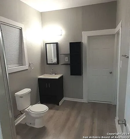 403 Terrell Ave #5 — Photo 8