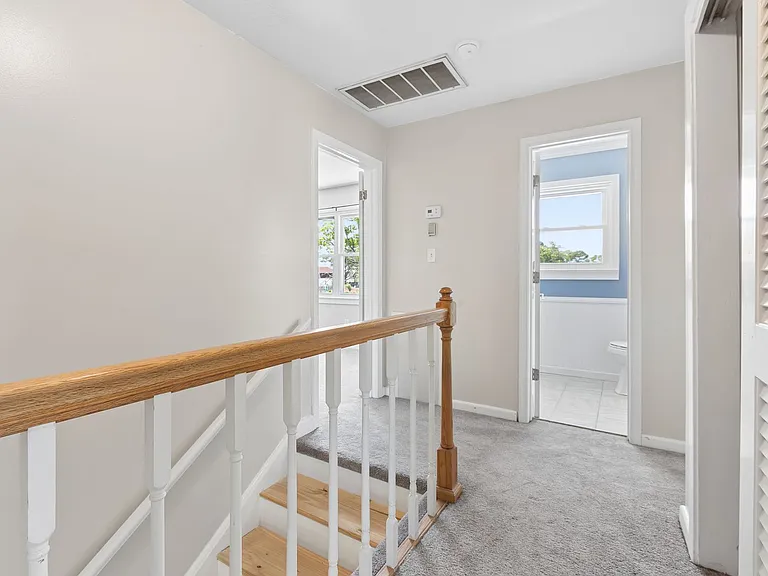 29 Adriatic Ave — Photo 21