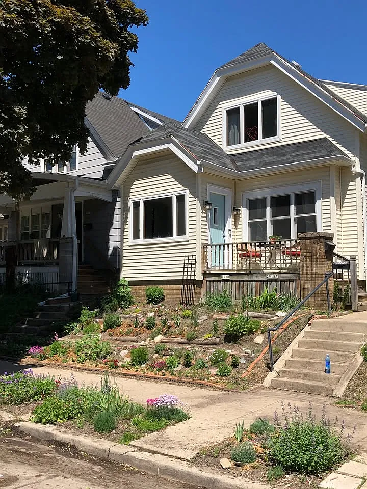 1 bed, 750 sqft, $1,250 — Photo 1