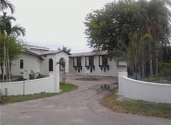 1st image of 8215 Los Pinos Cir #(228)