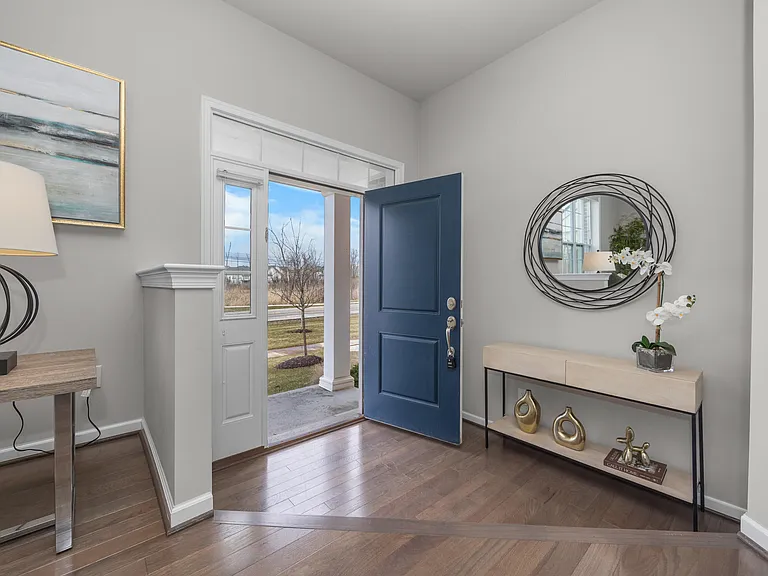 2794 Ashcombe Dr — Photo 5