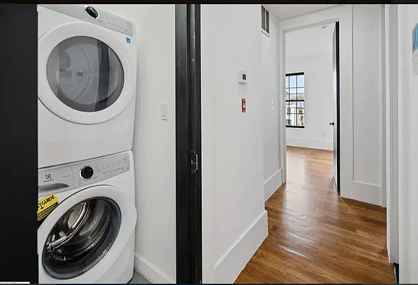 Rented by Real Team Brokerage | media 8