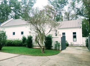 58 Hospitality St APT 1, Mount Pleasant, SC 29464