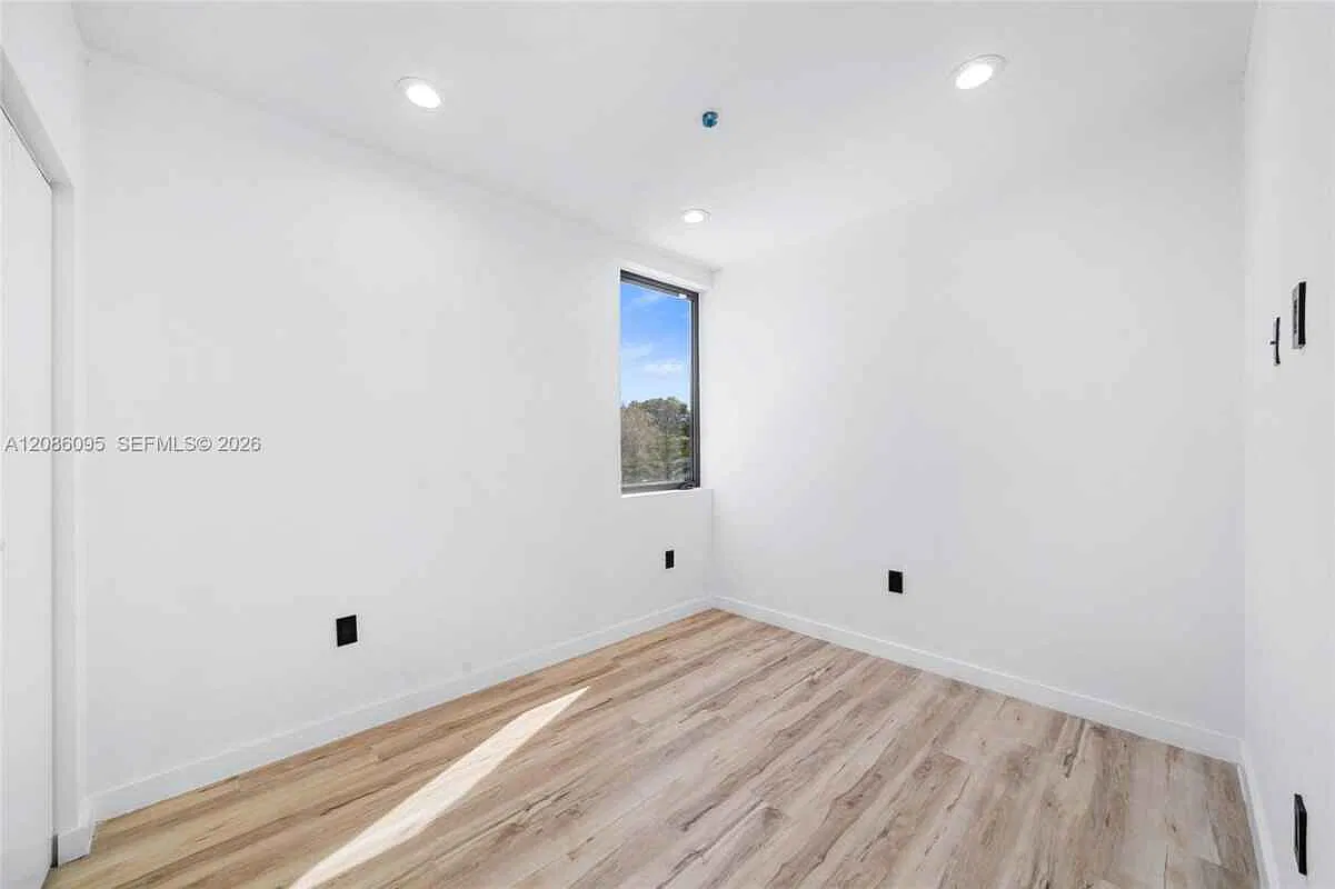 11 Ne 51 St # C Miami, Fl 33137 — Photo 3