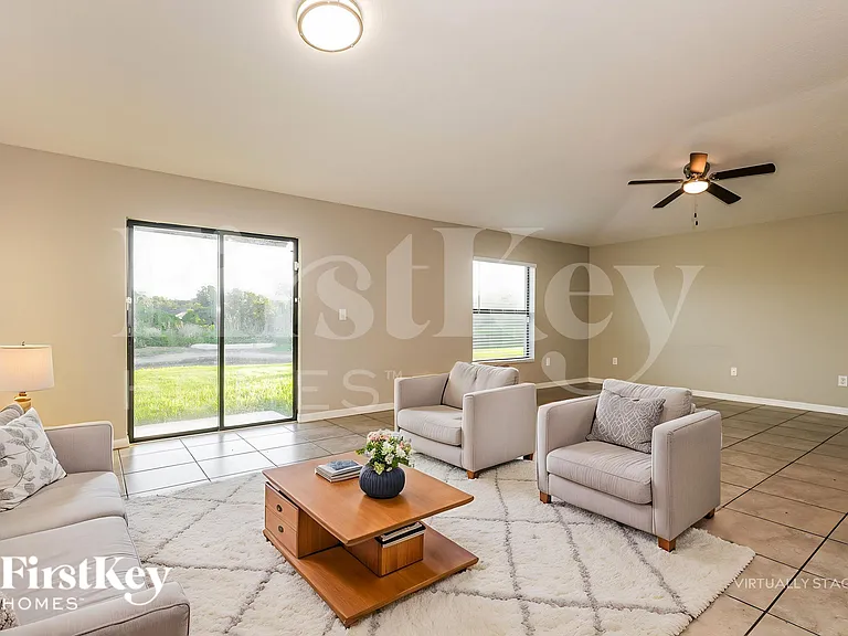 10104 Rose Petal Pl — Photo 4