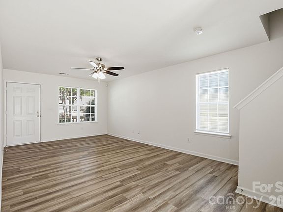 5th image of 5623 Henderson Oaks Dr