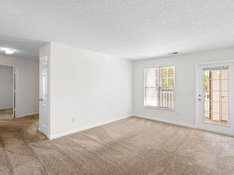 Greenhaven Trace Apartments — Photo 46