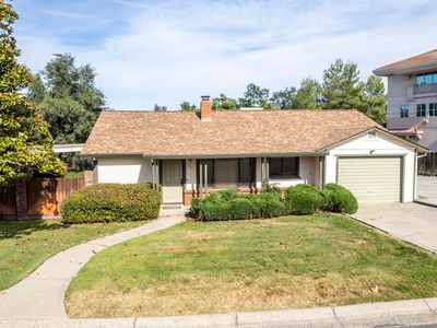 915 Overhill Dr, Redding, CA, 96001