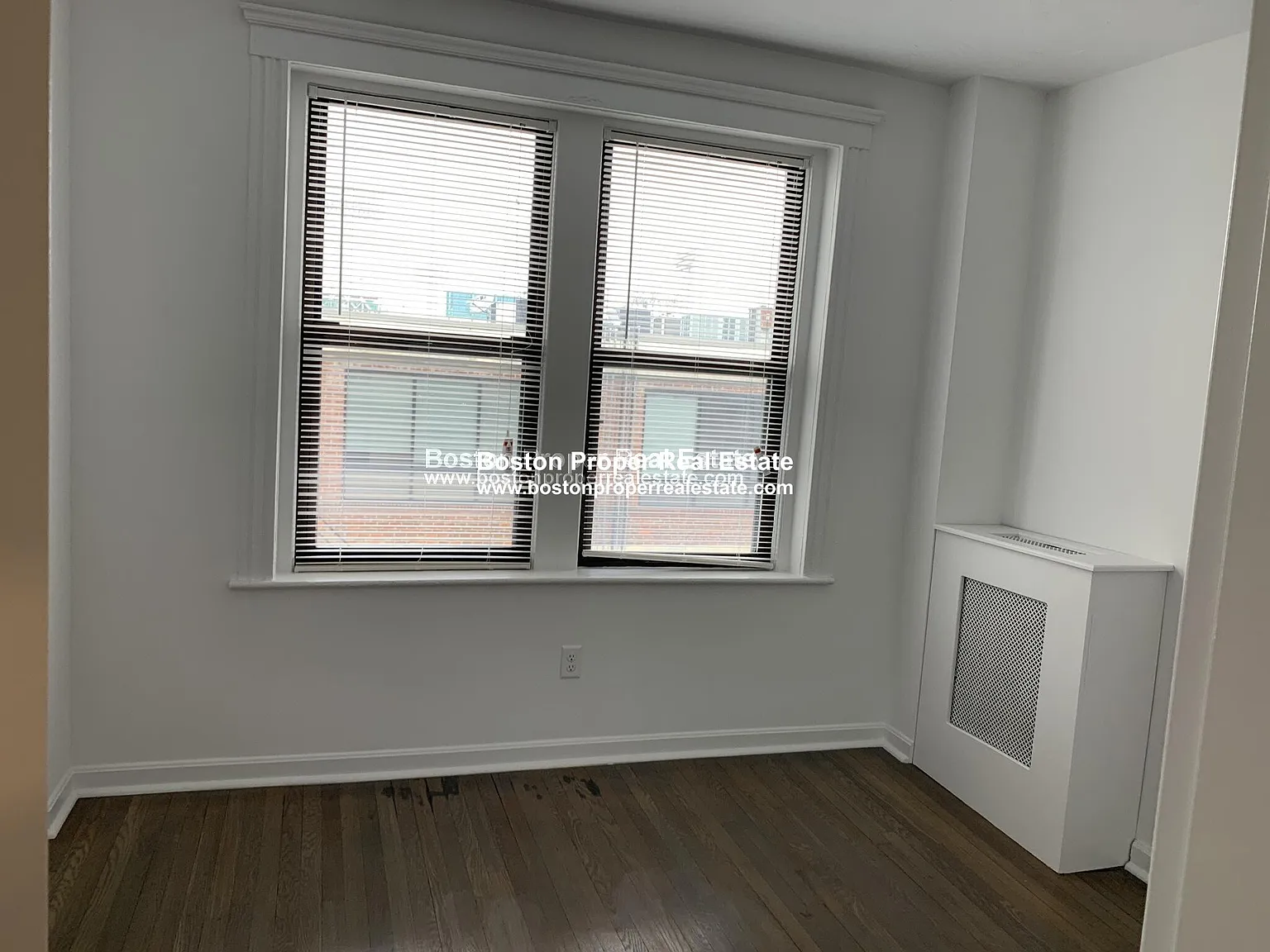 2 bed, 1.0 bath, $3,700 — Photo 4