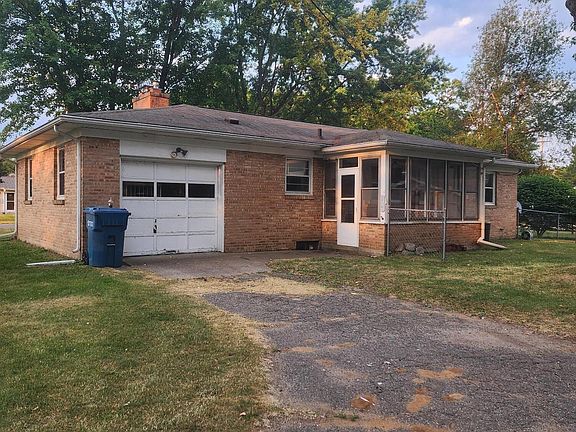 3rd image of 206 Vermillion Dr