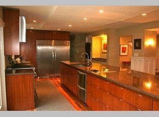 1718 Long Green Dr, Annapolis, MD