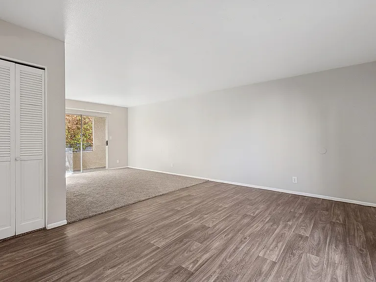 Bridge Lane Apartment Homes — Photo 15