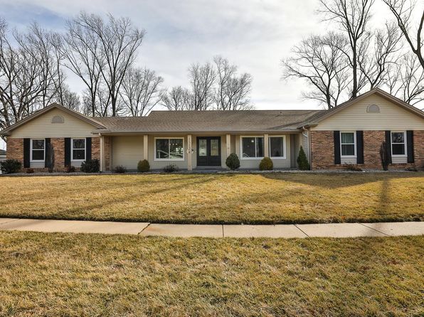 Chesterfield MO Real Estate Chesterfield MO Homes For Sale Zillow   24af5ec45df11131f50afb18528ae705 P E 